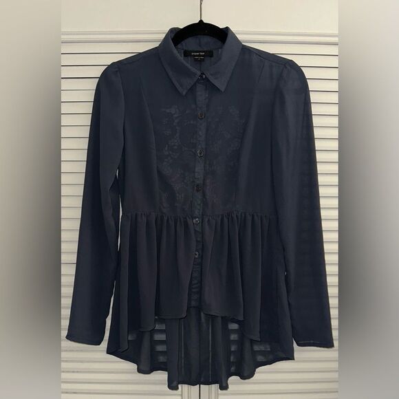 Paper Tee Women's Sheer Embroidered Back Peplum Style Button Up Top‎ Size S - Picture 1 of 9